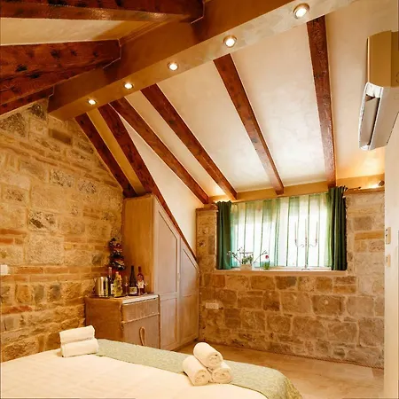 Stone House Luxury Penzion