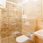 Stone House Luxury 4*