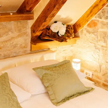 Stone House Luxury