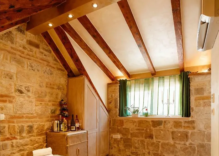 Stone House Luxury Casa de hóspedes