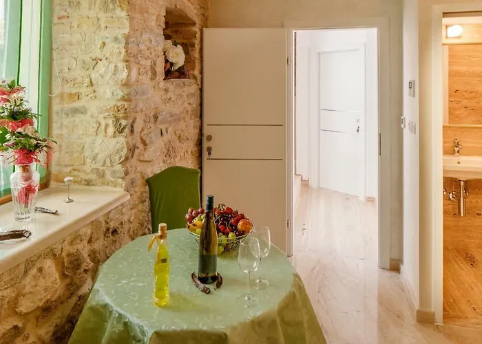 Casa de hóspedes Stone House Luxury