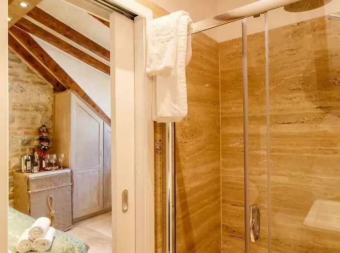 Stone House Luxury 4* Split